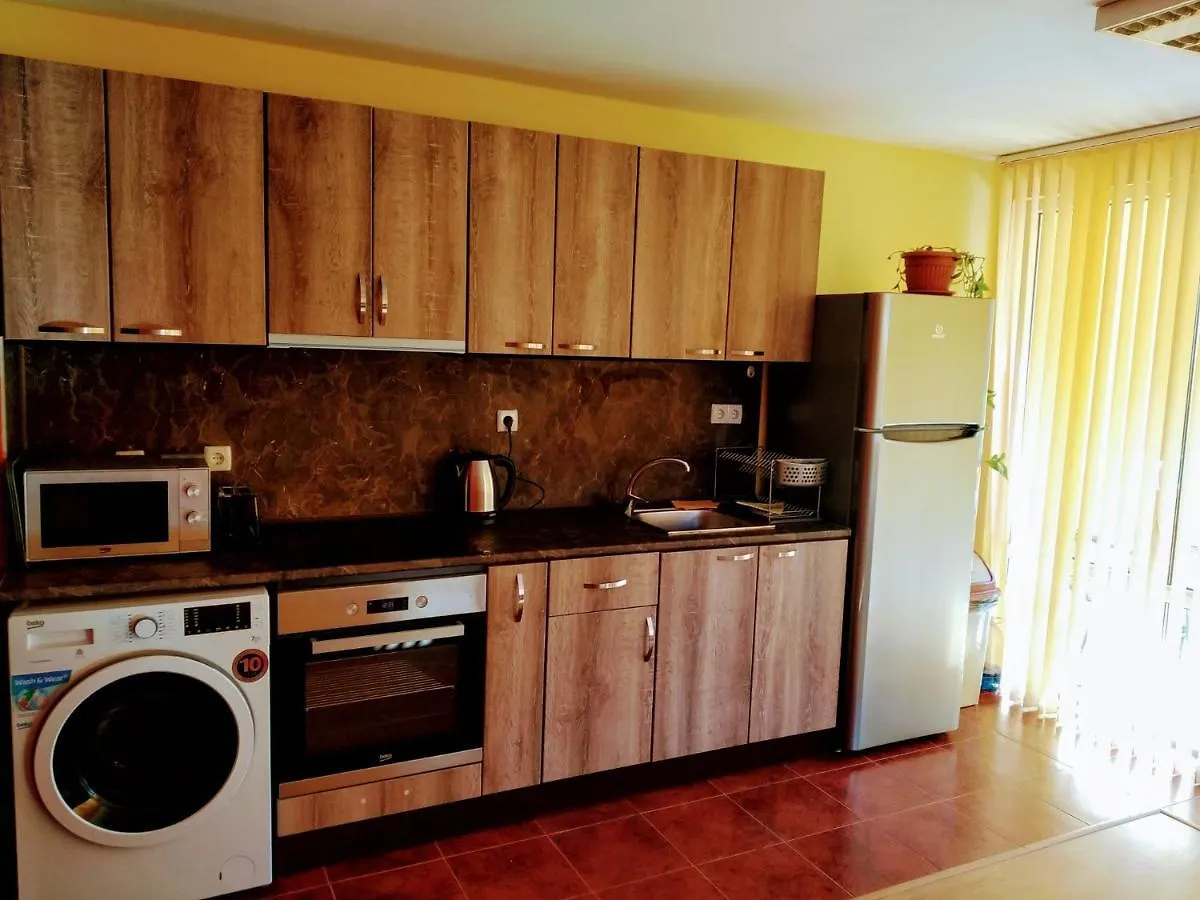 Yellow House Apartment Sofia